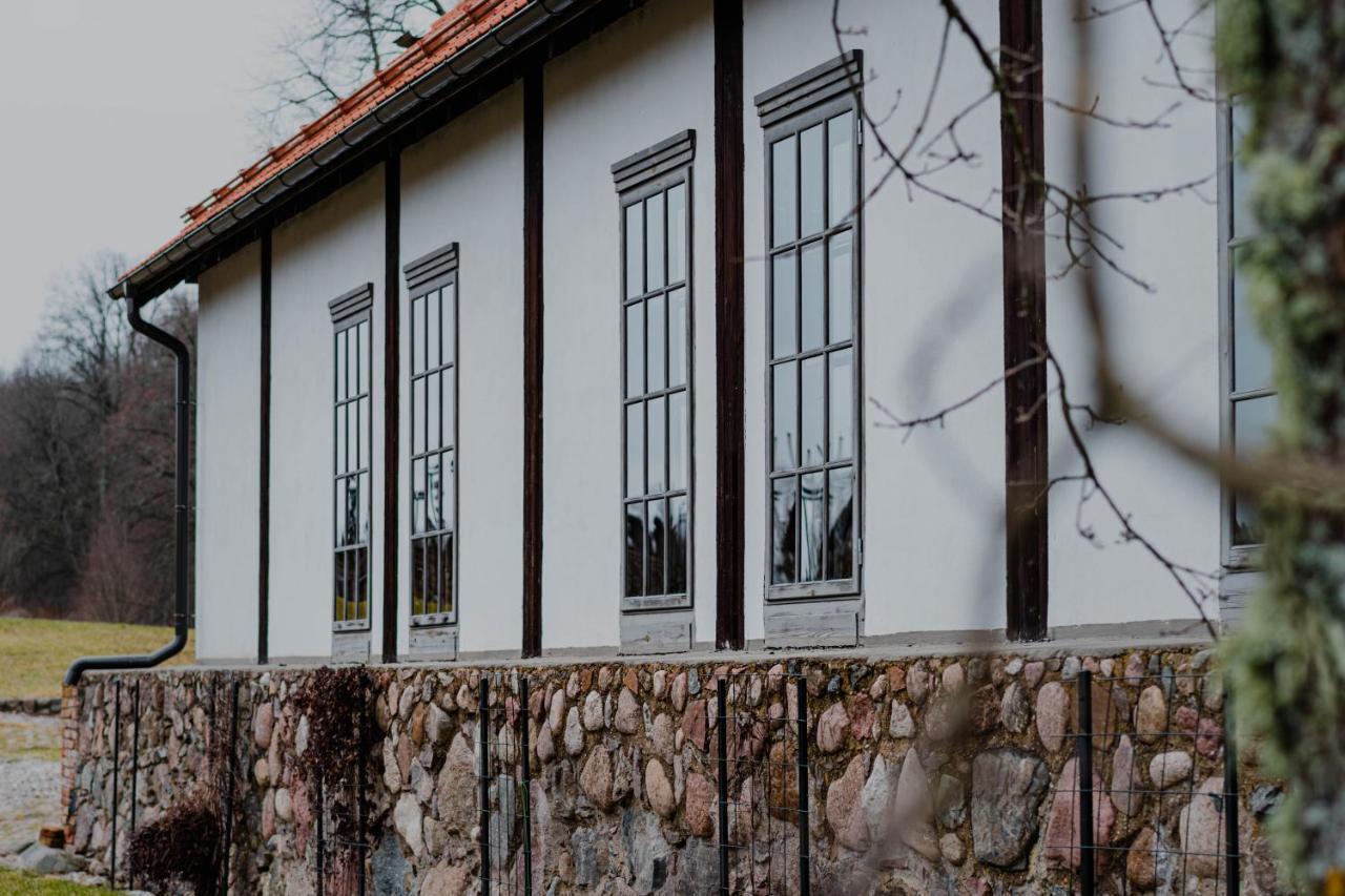 Piena muiža - Berghof Hotel&SPA Sieksate Exterior foto